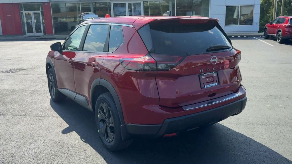 New 2026 Nissan Rogue SV - photo - 4