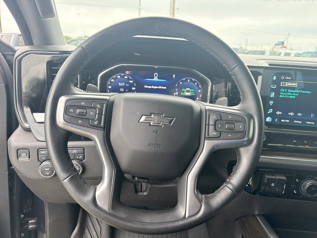 Pre-Owned 2024 Chevrolet Silverado 1500 RST - photo - 22
