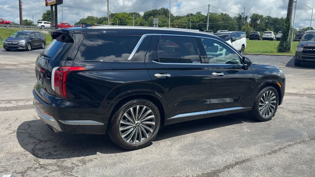 Pre-Owned 2023 Hyundai Palisade Calligraphy - photo - 6