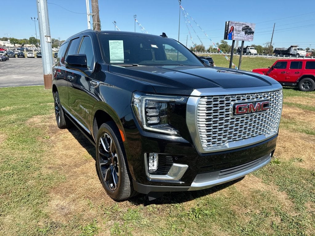 Pre-Owned 2023 GMC Yukon Denali - photo - 14