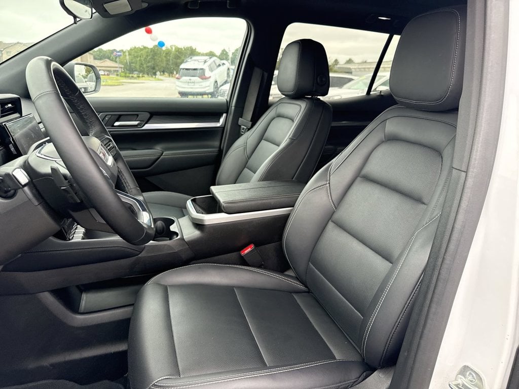 Pre-Owned 2025 GMC Terrain Elevation - photo - 21