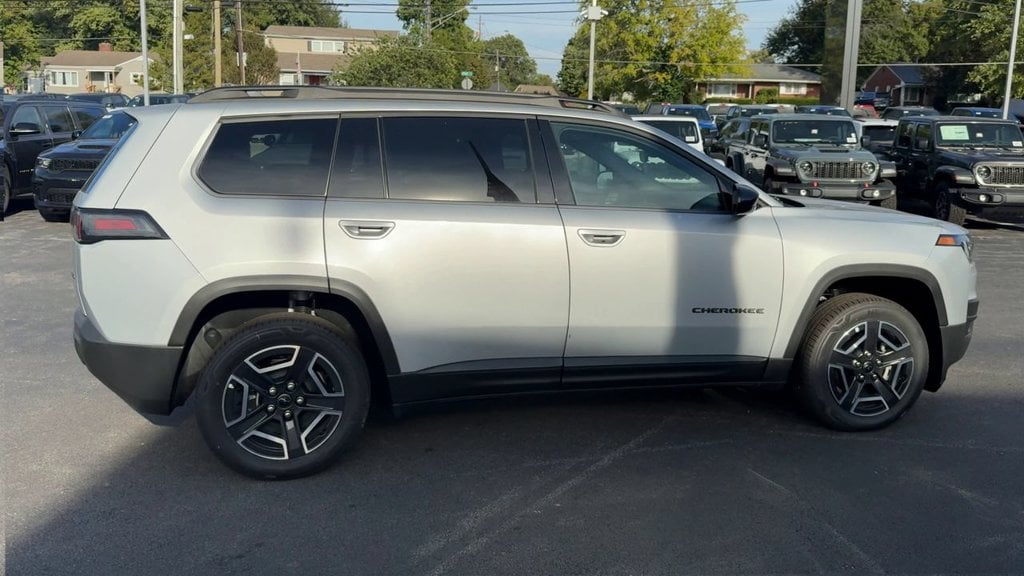 New 2026 Jeep Cherokee Laredo - photo - 6