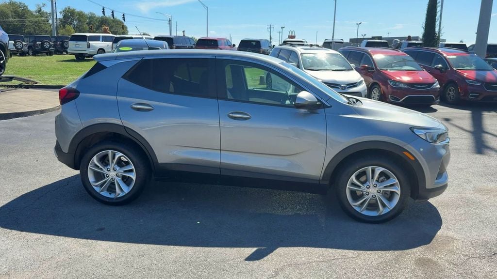 Pre-Owned 2023 Buick Encore GX Preferred - photo - 7