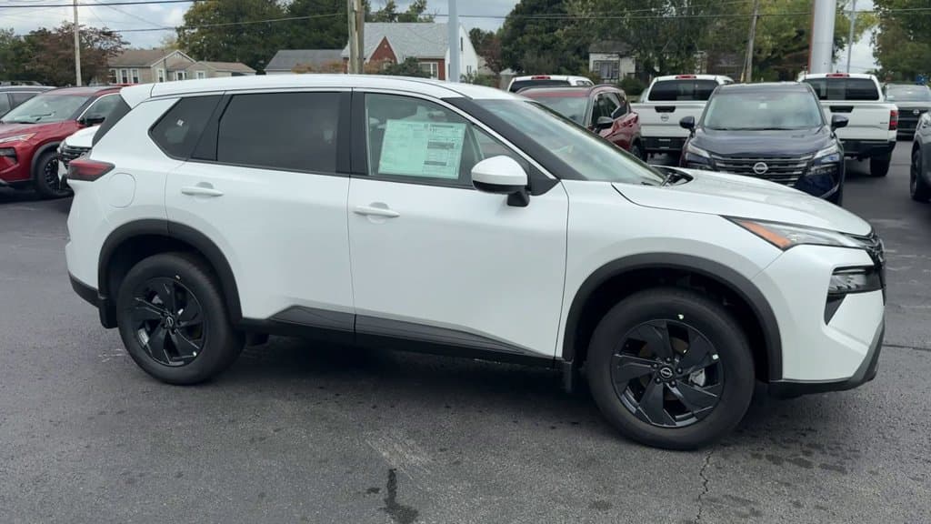 New 2026 Nissan Rogue SV - photo - 7