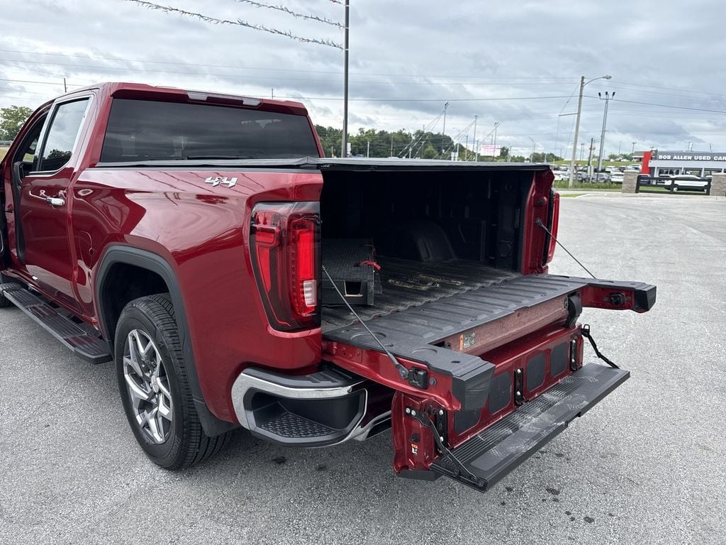 Pre-Owned 2023 GMC Sierra 1500 SLT - photo - 32
