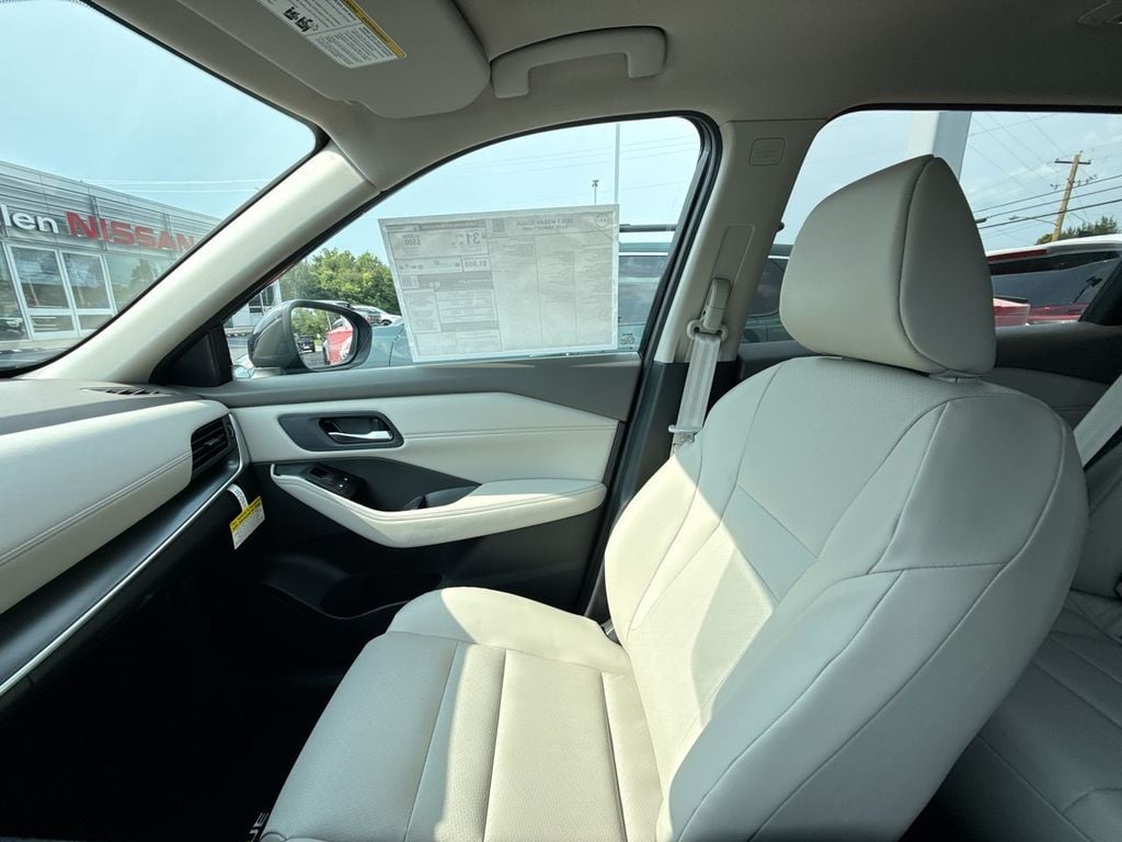 New 2026 Nissan Rogue Dark Armor - photo - 30