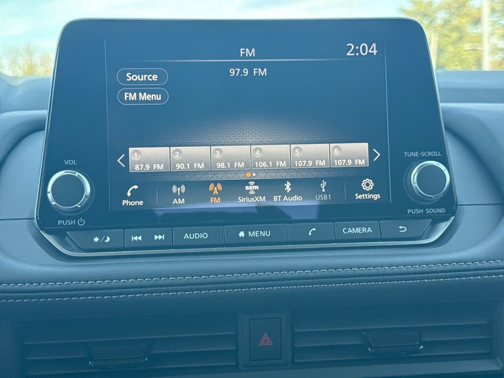 New 2026 Nissan Rogue SV - photo - 27