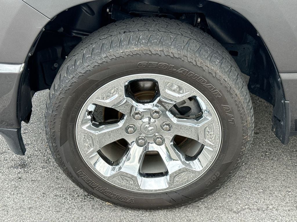 Pre-Owned 2019 Ram 1500 Big Horn/Lone Star - photo - 1