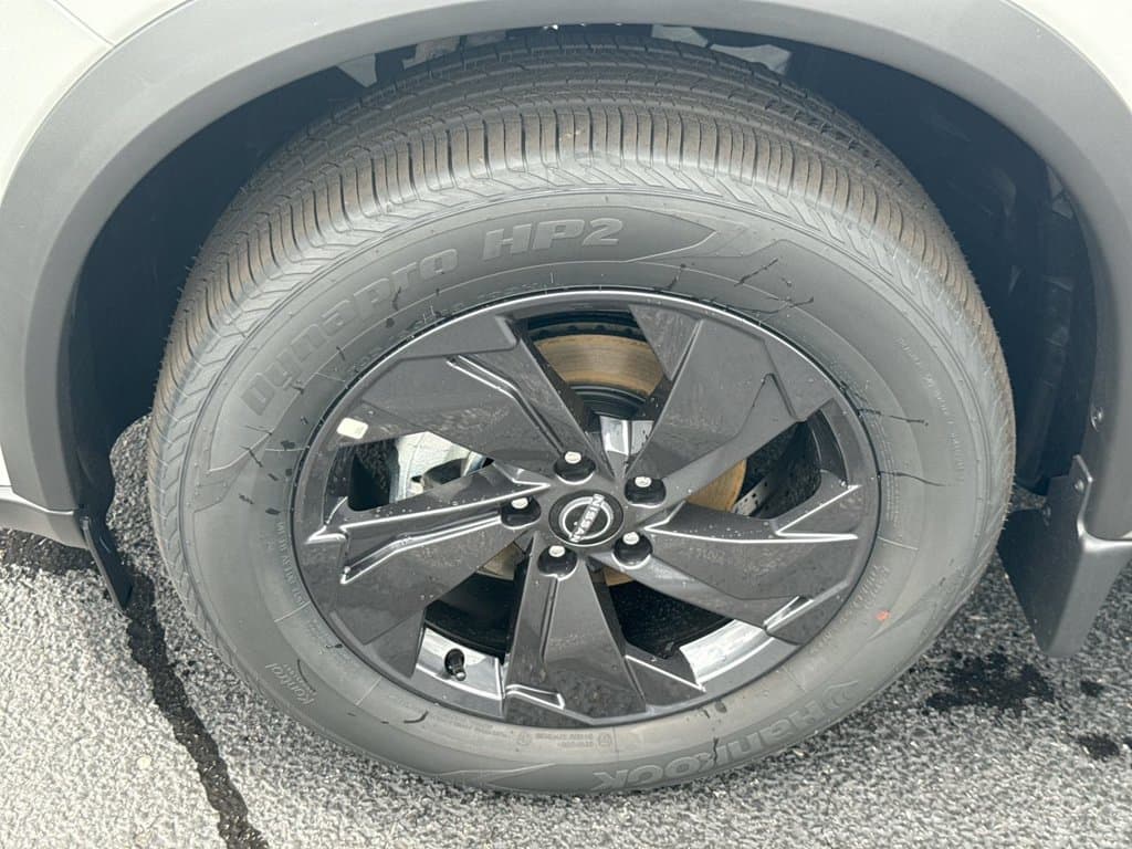 New 2026 Nissan Rogue SV - photo - 9