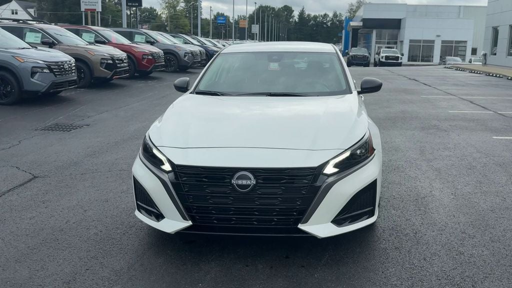 New 2026 Nissan Altima 2.5 SV - photo - 1