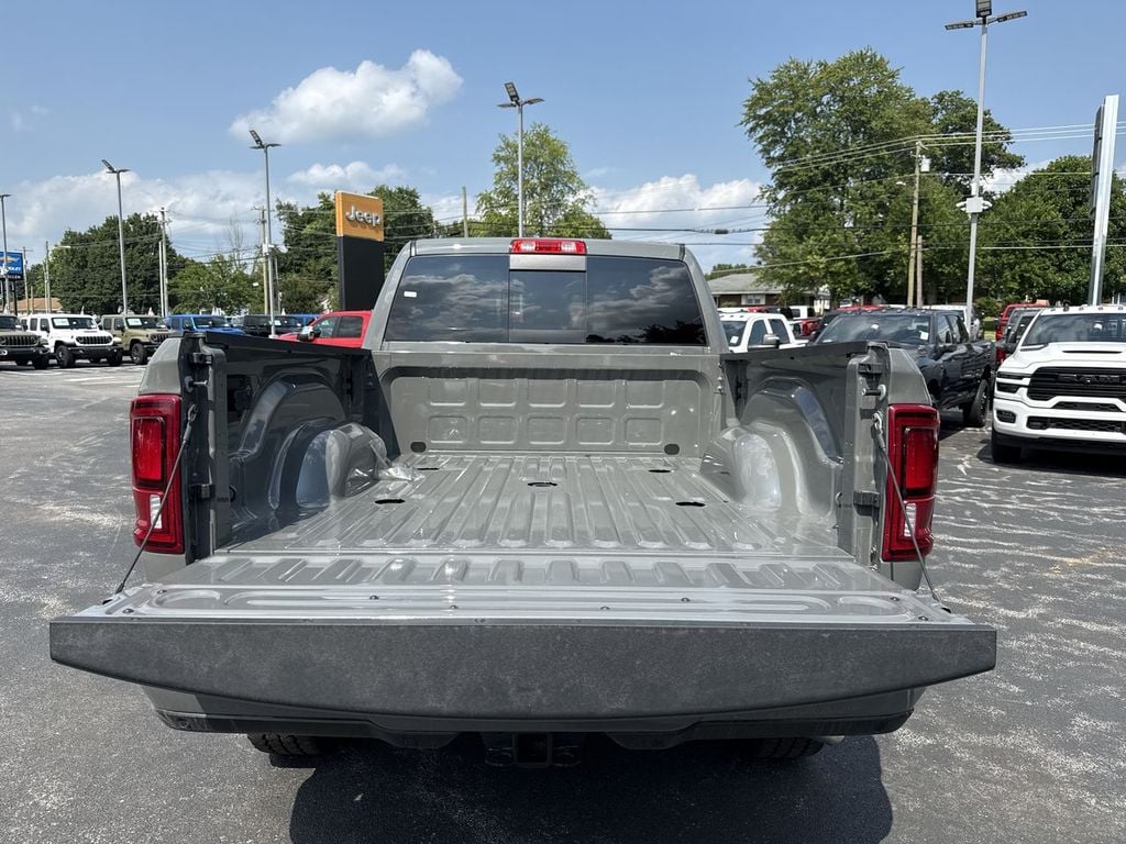 New 2026 Ram 2500 Laramie - photo - 16