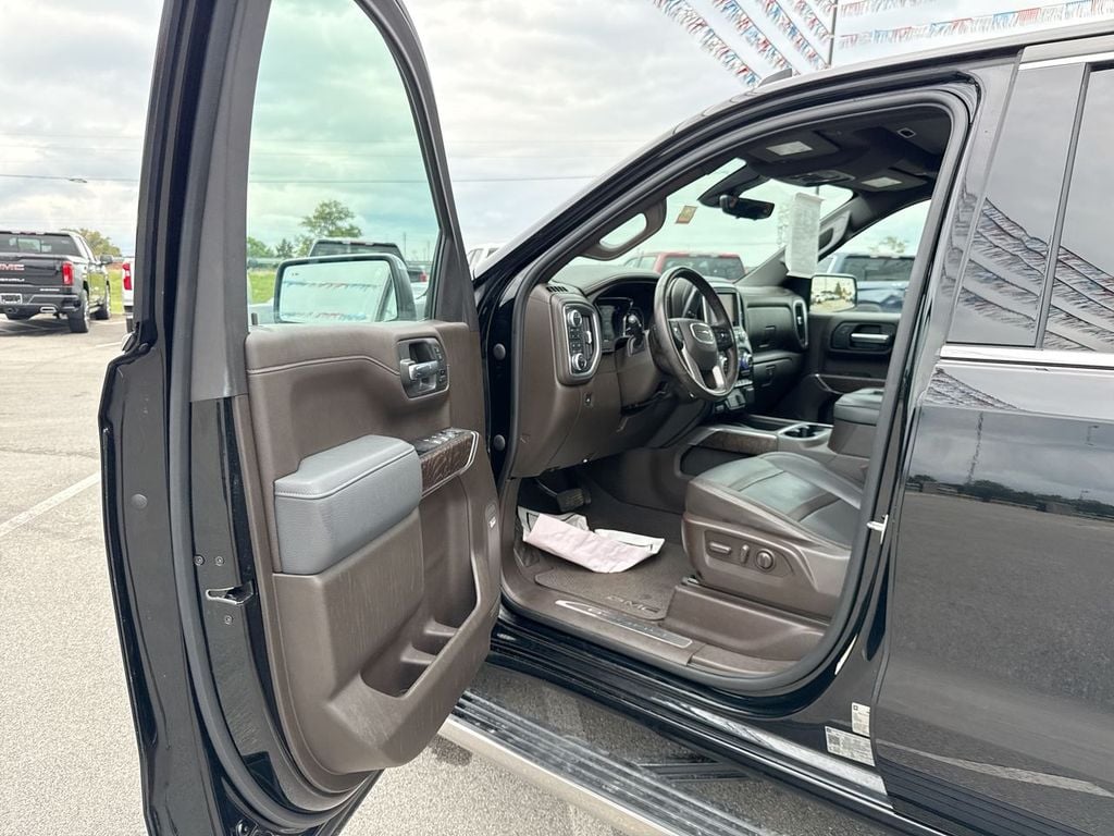 Pre-Owned 2021 GMC Sierra 1500 Denali - photo - 34