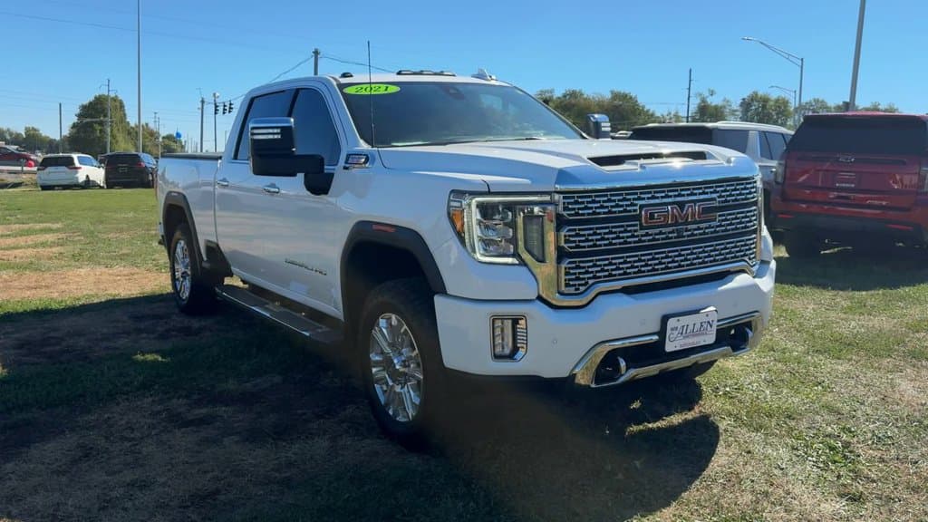 Pre-Owned 2021 GMC Sierra 2500HD Denali - photo - 8