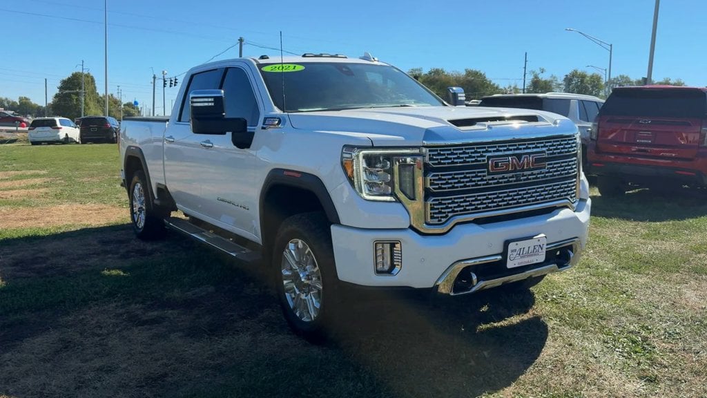 Pre-Owned 2021 GMC Sierra 2500HD Denali - photo - 8