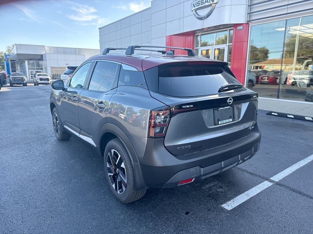 New 2027 Nissan Kicks SV - photo - 11