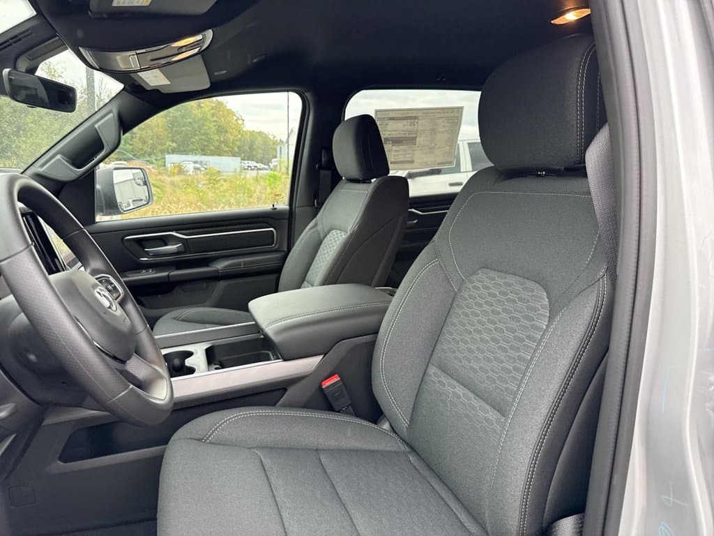 New 2026 Ram 1500 Big Horn/Lone Star - photo - 20