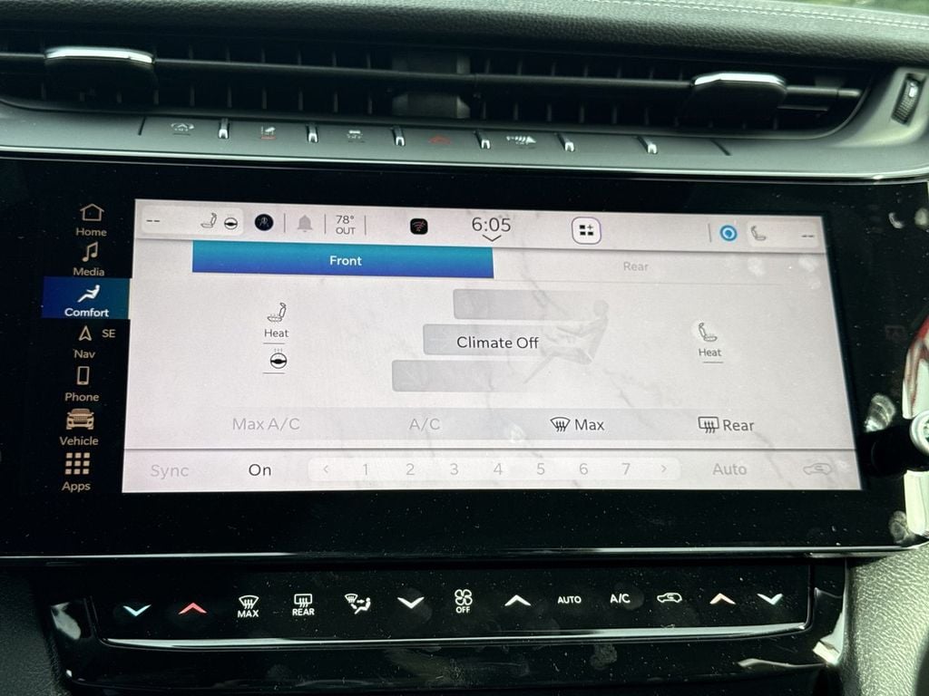 New 2026 Jeep Grand Cherokee L Altitude - photo - 31