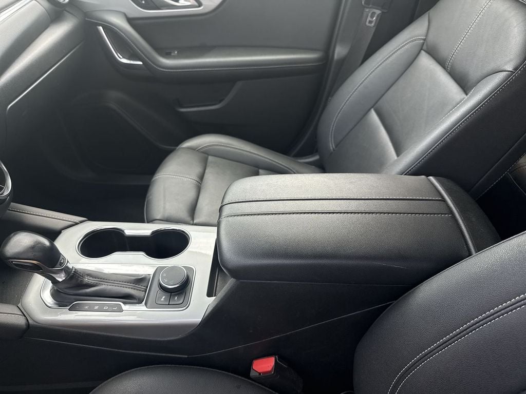 Pre-Owned 2024 Chevrolet Blazer LT - photo - 25