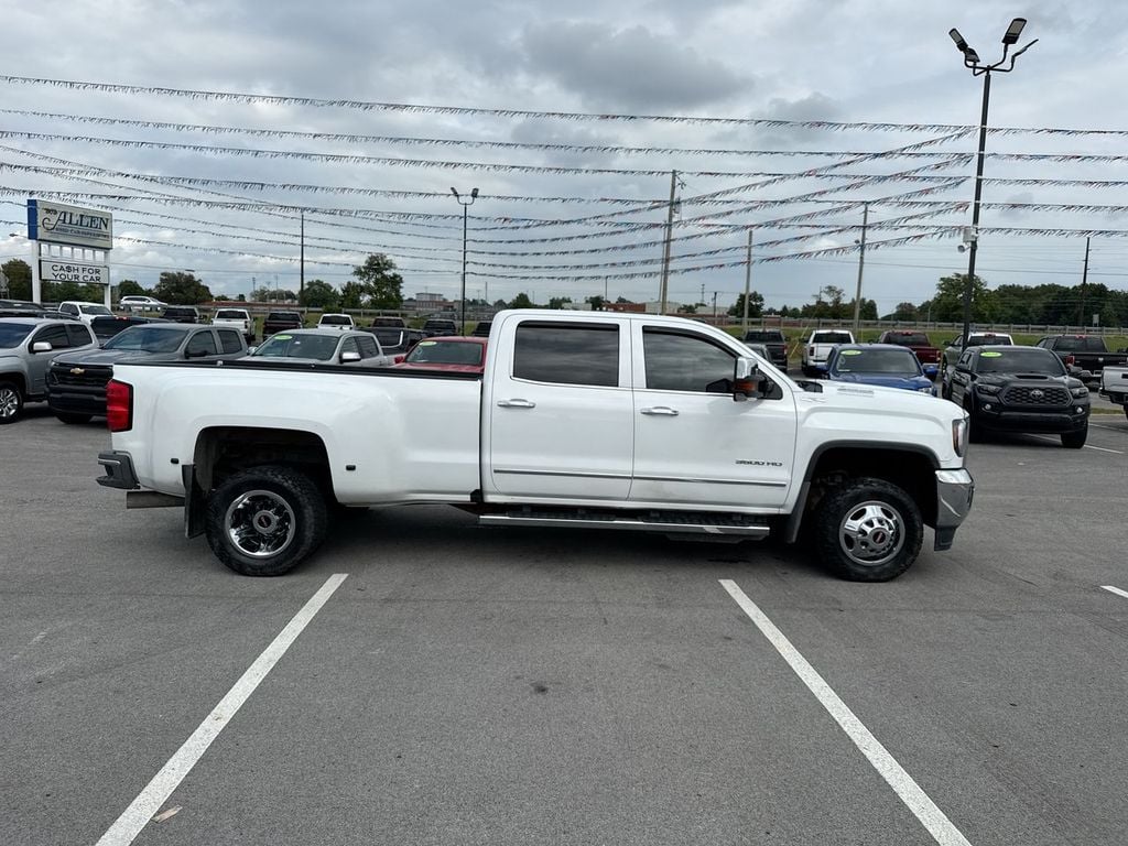 Pre-Owned 2018 GMC Sierra 3500HD SLT - photo - 5