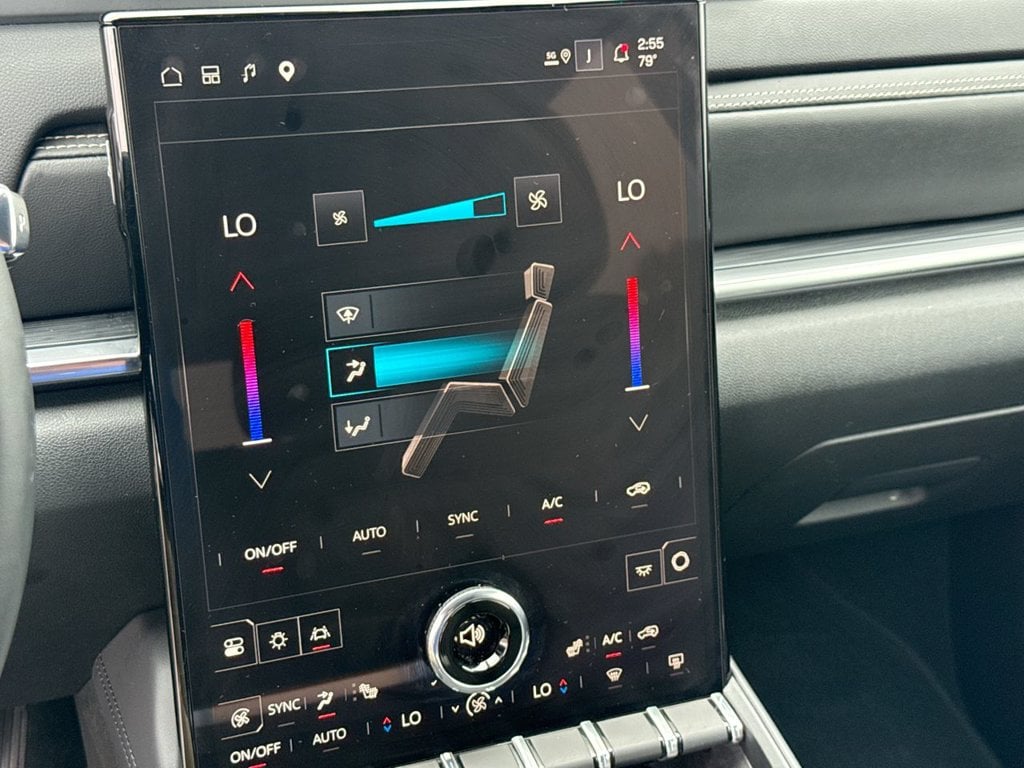 Pre-Owned 2025 GMC Terrain Elevation - photo - 30