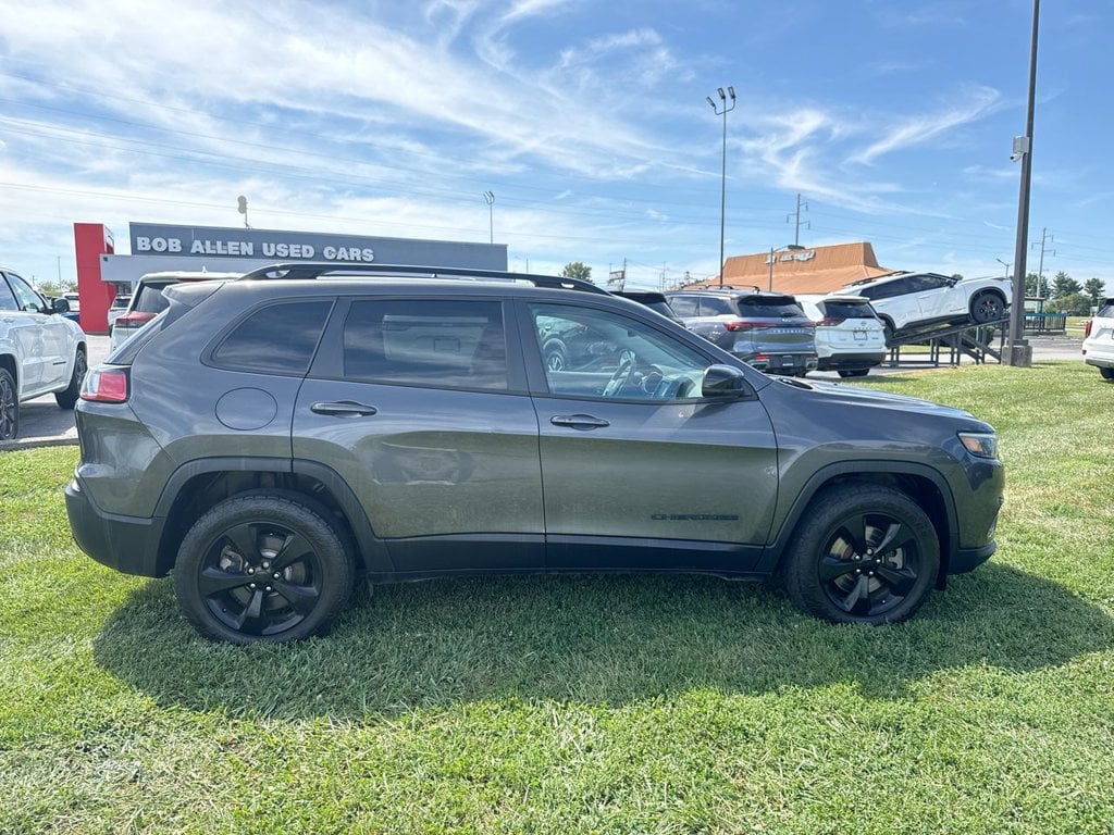 Pre-Owned 2022 Jeep Cherokee Latitude Lux - photo - 13