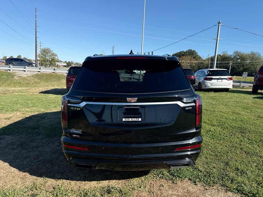 Pre-Owned 2023 Cadillac XT6 Sport - photo - 18