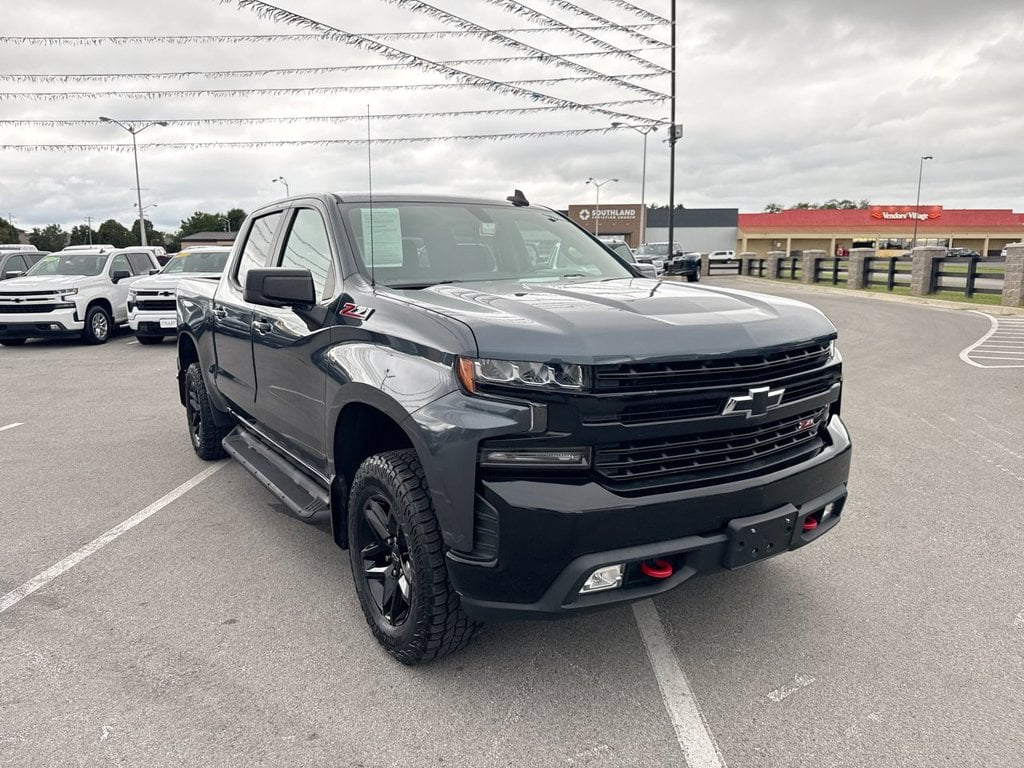 Pre-Owned 2020 Chevrolet Silverado 1500 LT Trail Boss - photo - 6
