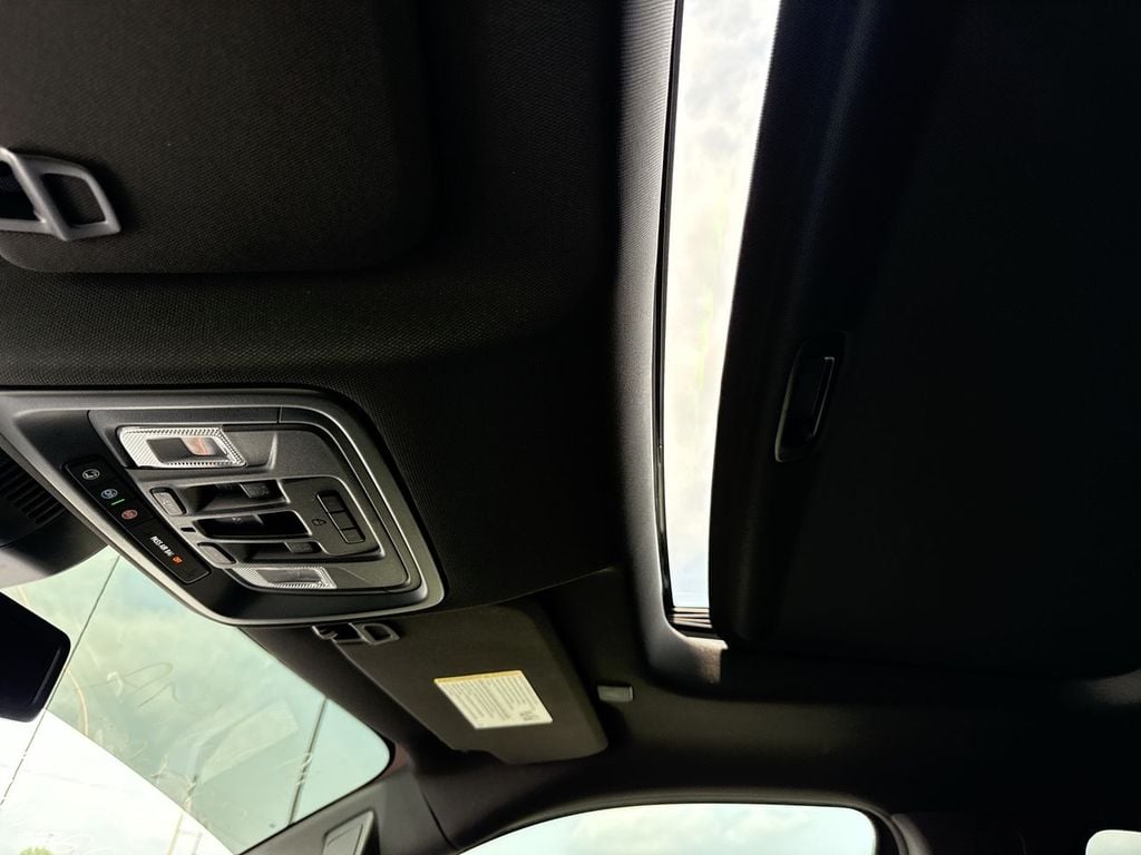 Pre-Owned 2025 GMC Sierra 1500 AT4 - photo - 31