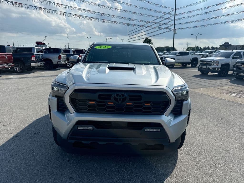 Pre-Owned 2025 Toyota Tacoma Hybrid TRD Sport - photo - 15