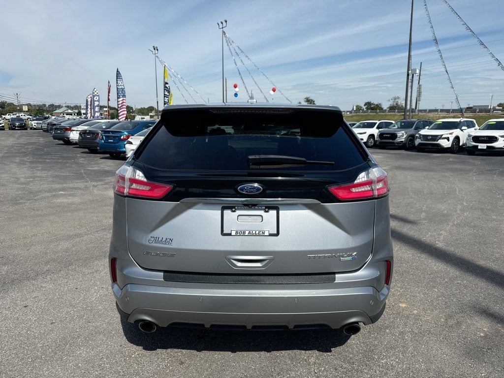 Pre-Owned 2020 Ford Edge Titanium - photo - 10