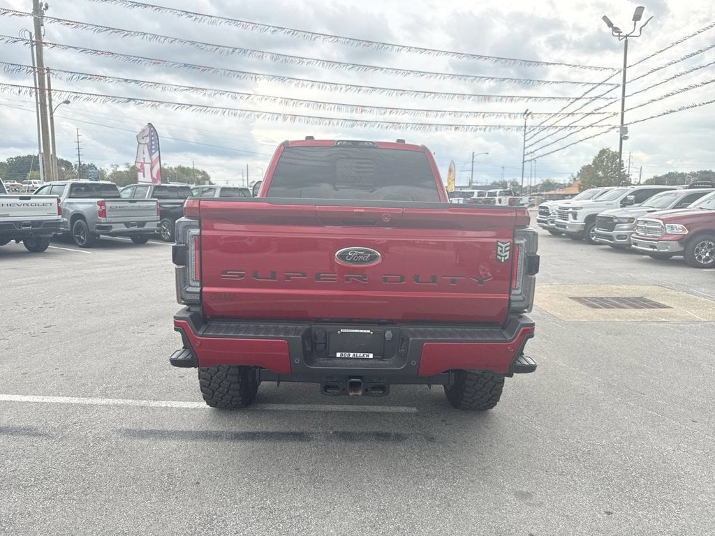 Pre-Owned 2025 Ford F-250SD Lariat - photo - 17
