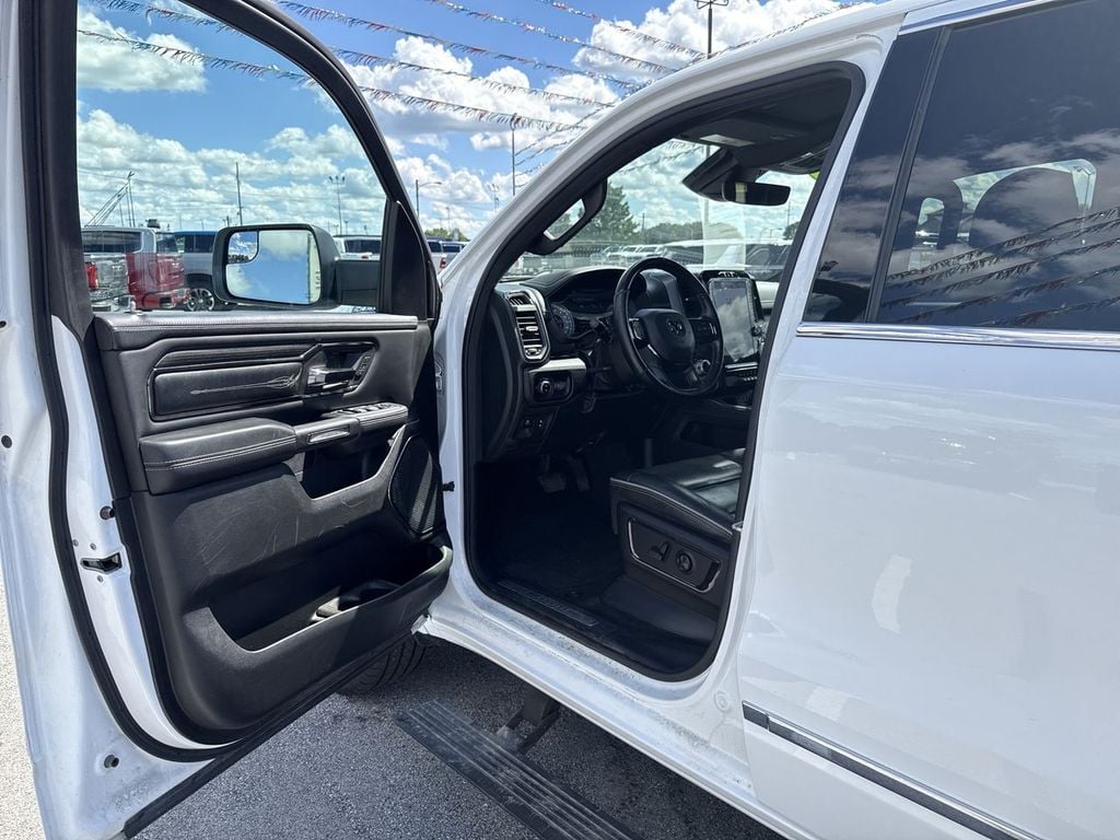 Pre-Owned 2022 Ram 1500 Limited - photo - 31