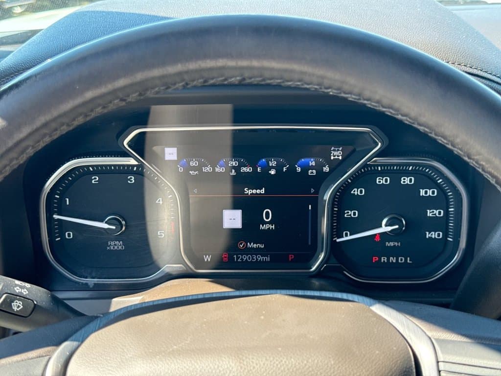 Pre-Owned 2021 GMC Sierra 2500HD Denali - photo - 23