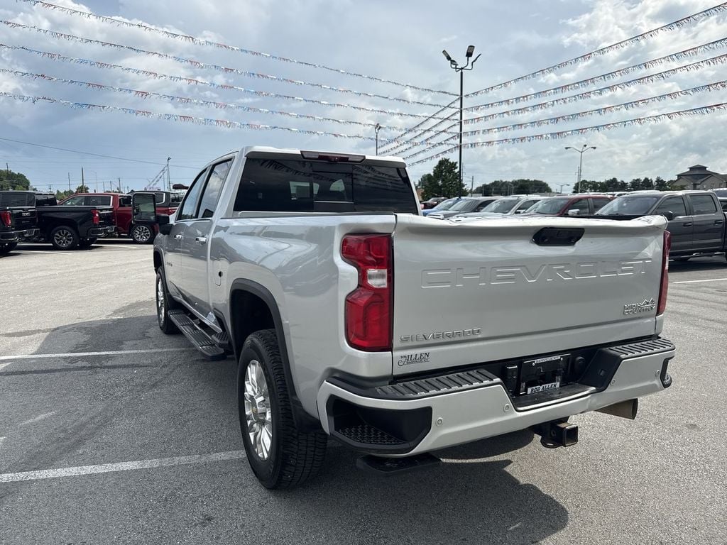 Pre-Owned 2022 Chevrolet Silverado 3500HD High Country - photo - 11