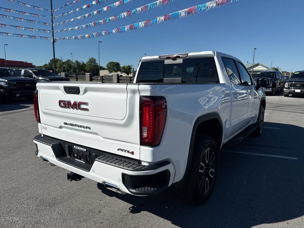 Pre-Owned 2021 GMC Sierra 1500 AT4 - photo - 12