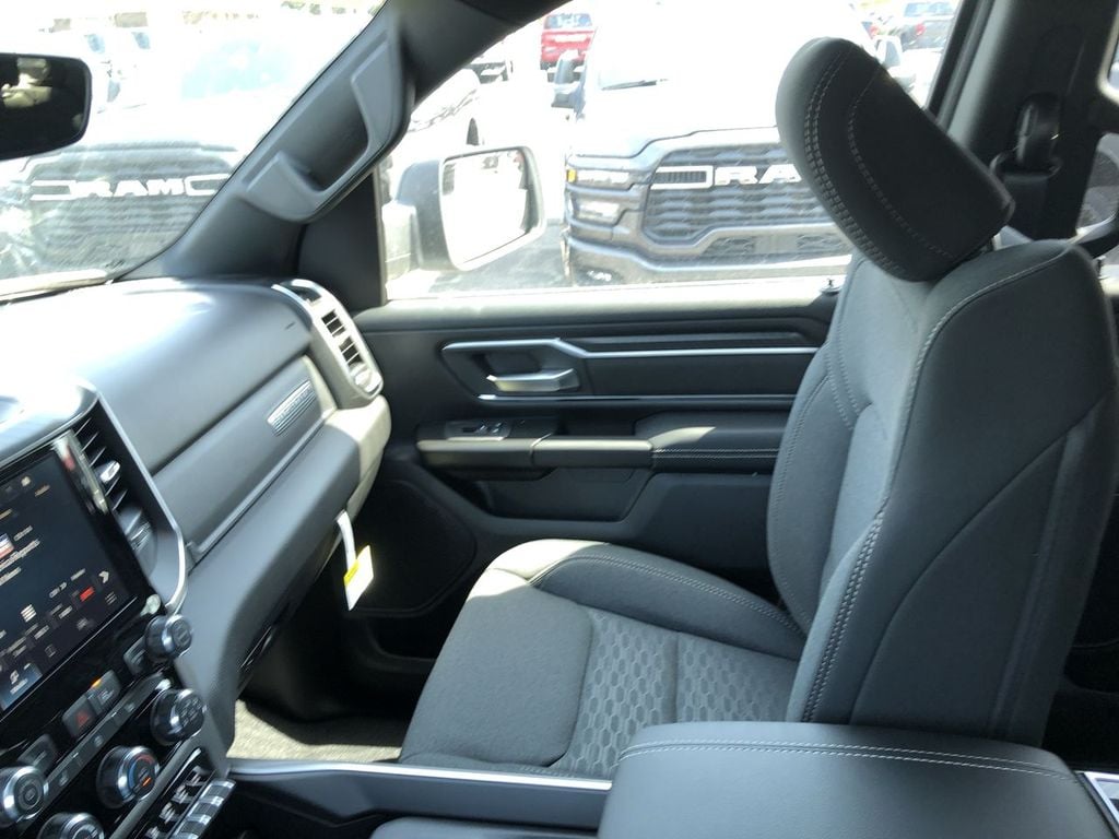 New 2026 Ram 1500 Big Horn/Lone Star - photo - 29