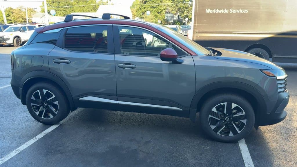 New 2027 Nissan Kicks SV - photo - 7