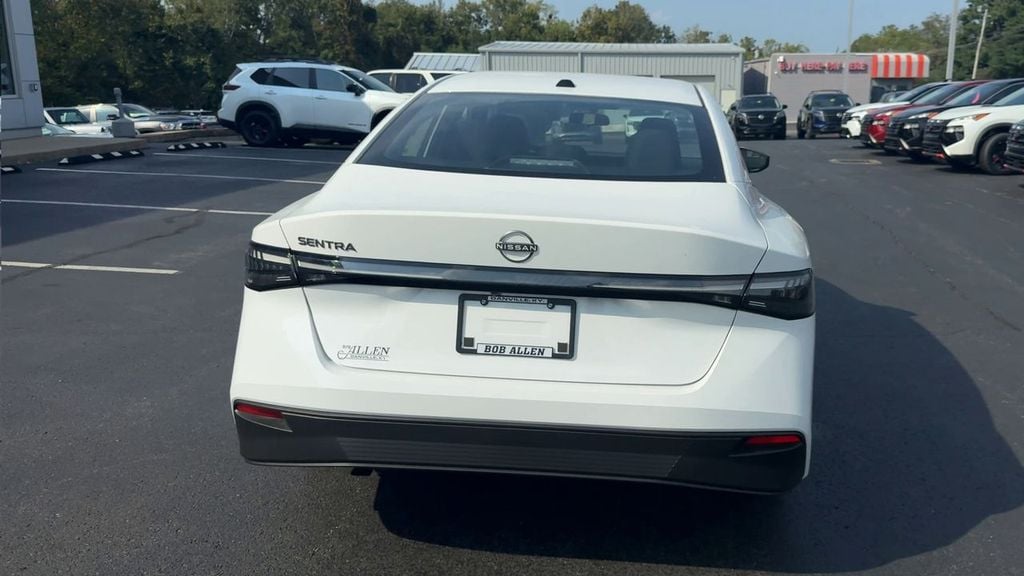 New 2027 Nissan Sentra SV - photo - 5