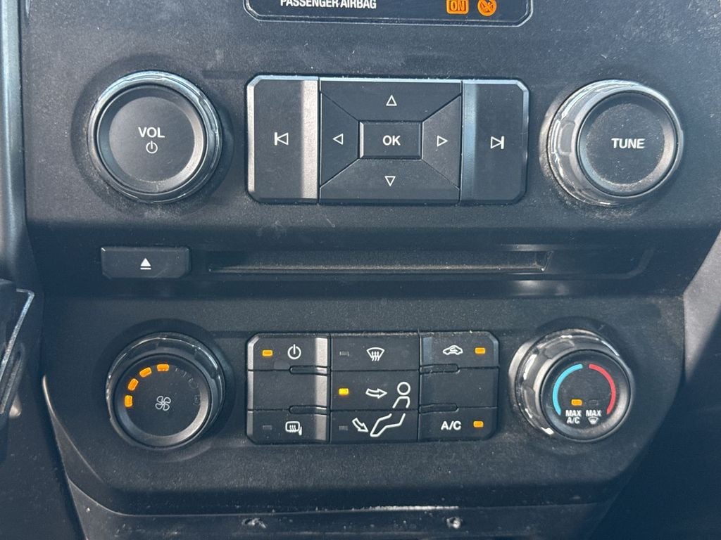 Pre-Owned 2018 Ford F-250SD XLT - photo - 27