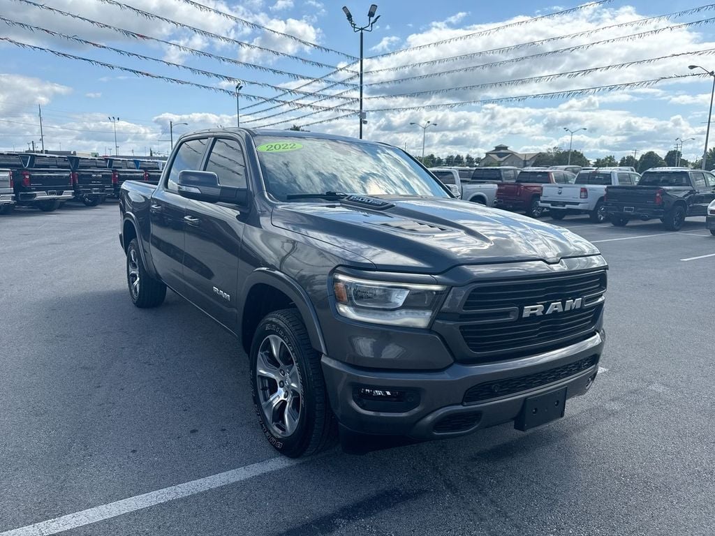 Pre-Owned 2022 Ram 1500 Laramie - photo - 14