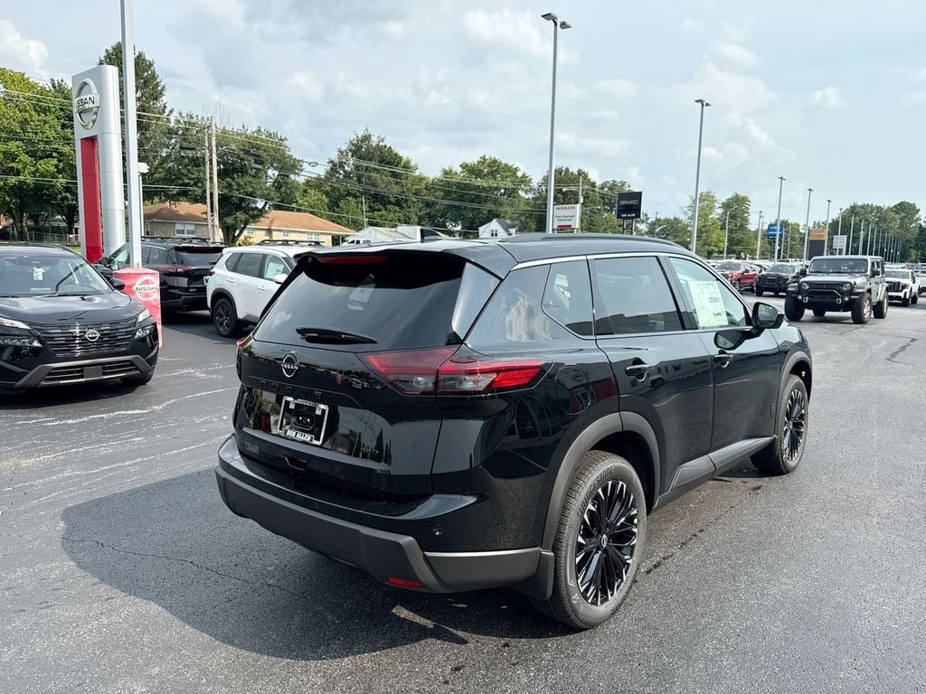 New 2026 Nissan Rogue Dark Armor - photo - 12