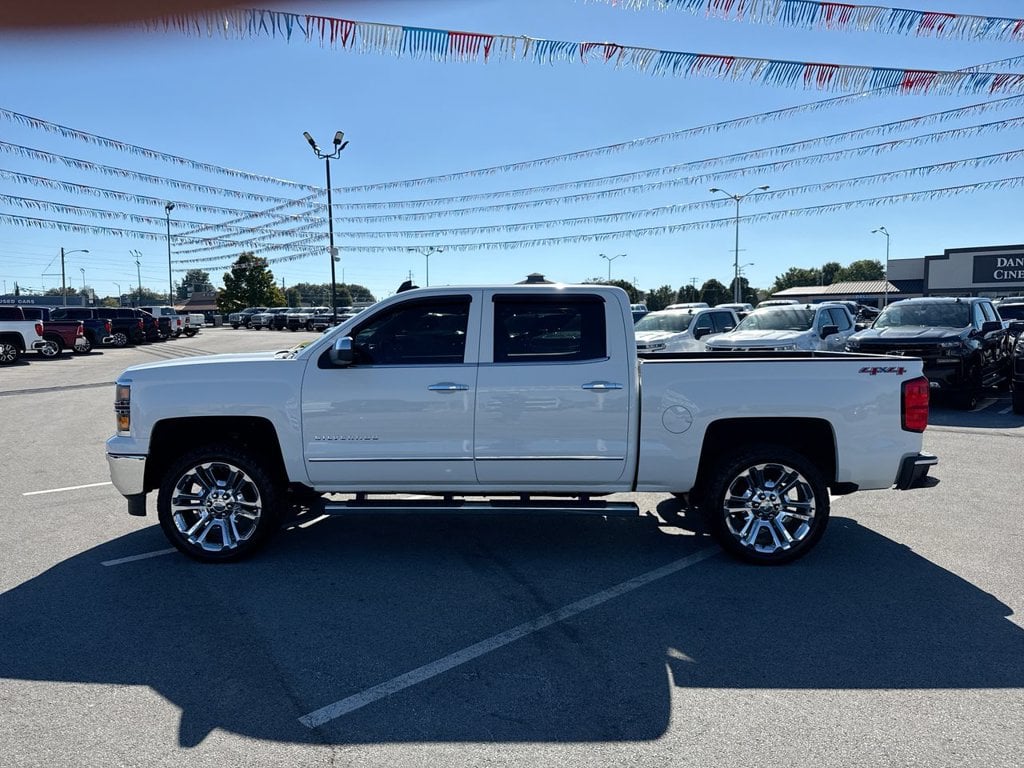 Pre-Owned 2015 Chevrolet Silverado 1500 LTZ - photo - 2