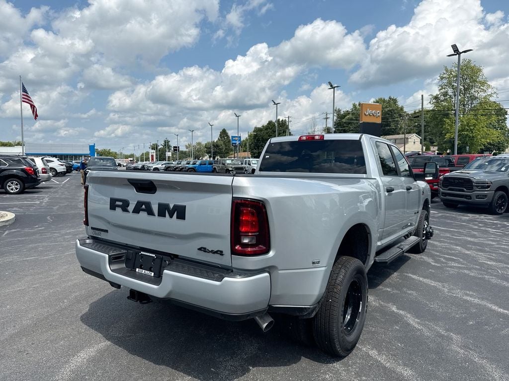 New 2026 Ram 3500 Big Horn - photo - 12
