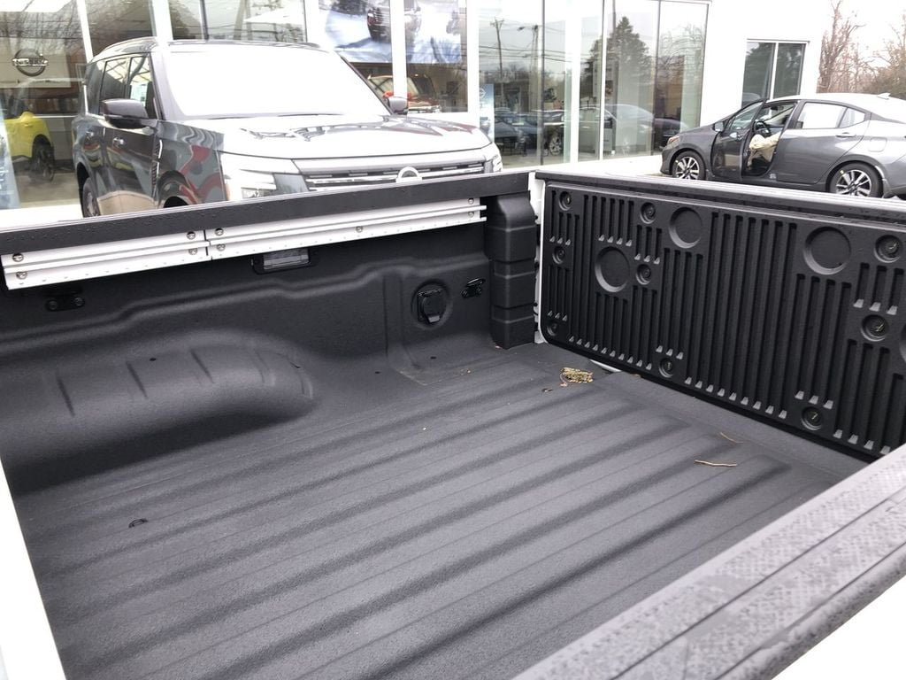 New 2026 Nissan Frontier SV - photo - 16