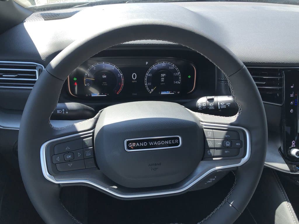 New 2026 Jeep Grand Wagoneer L - photo - 24