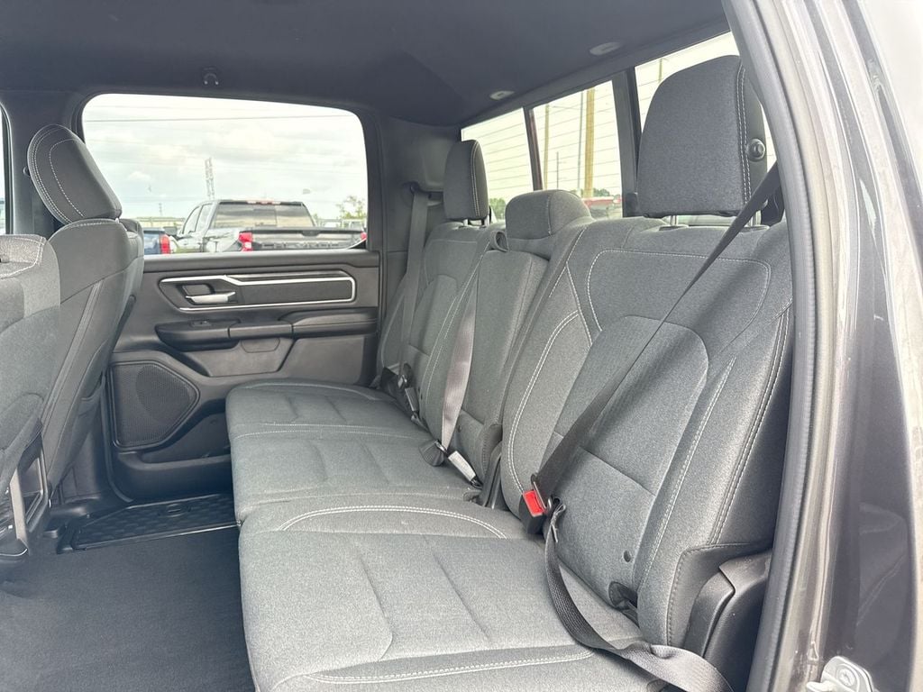 Pre-Owned 2019 Ram 1500 Big Horn/Lone Star - photo - 10