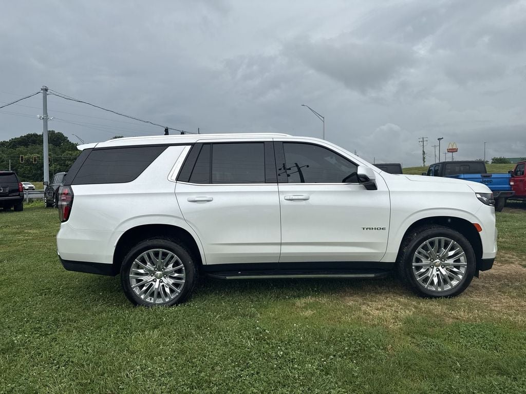 Pre-Owned 2024 Chevrolet Tahoe LT - photo - 13