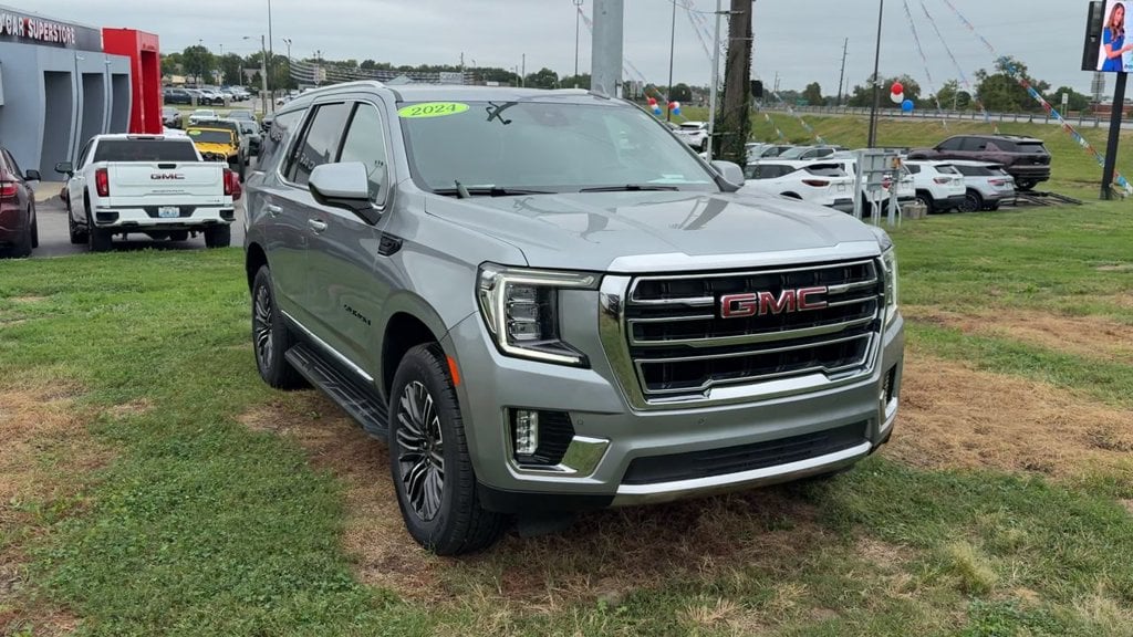Pre-Owned 2024 GMC Yukon SLT - photo - 8