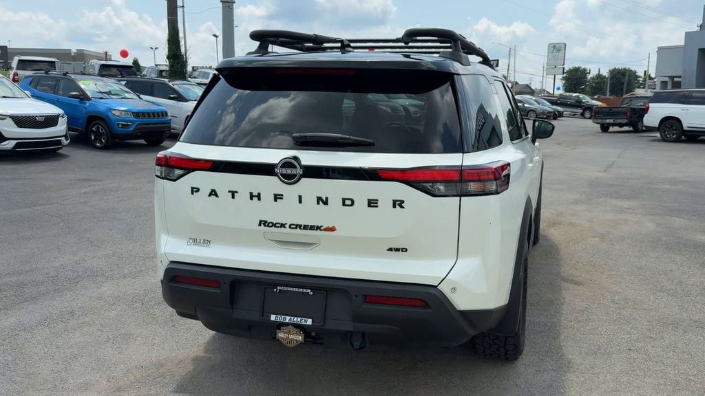 Pre-Owned 2024 Nissan Pathfinder Rock Creek - photo - 5
