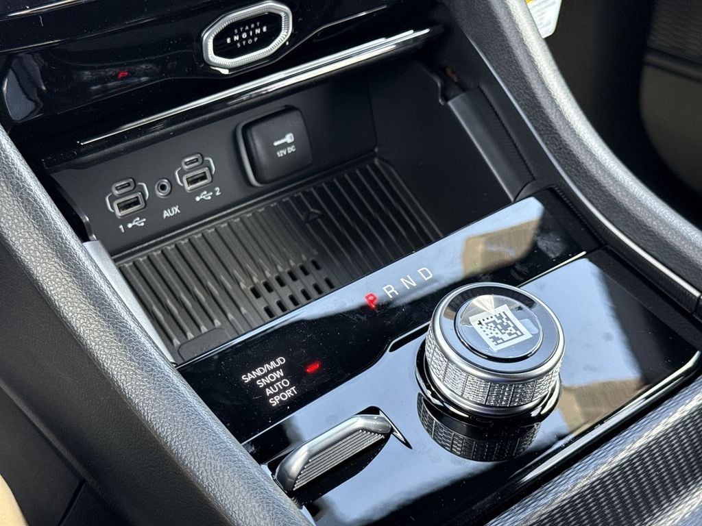 New 2026 Jeep Grand Cherokee Altitude - photo - 26